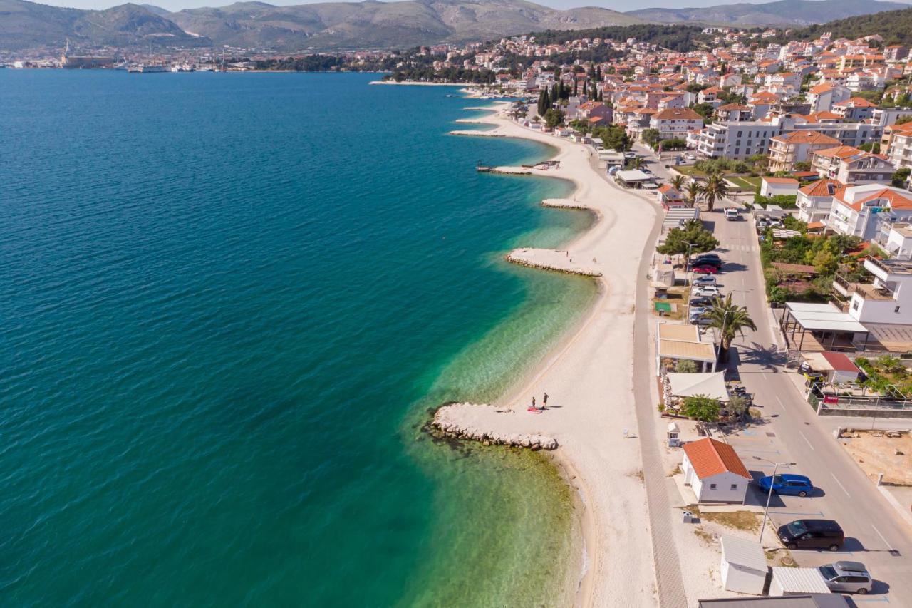 Island Resort Mihaela - Happy Rentals 特罗吉尔 外观 照片